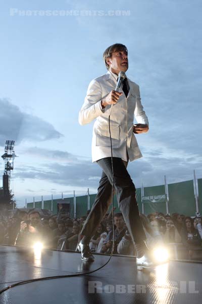 THE HIVES - 2014-08-22 - SAINT CLOUD - Domaine National - Grande Scene - Per Almqvist